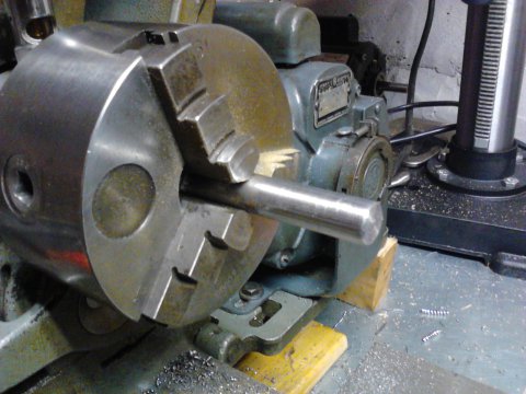 Cleaning up steel rod